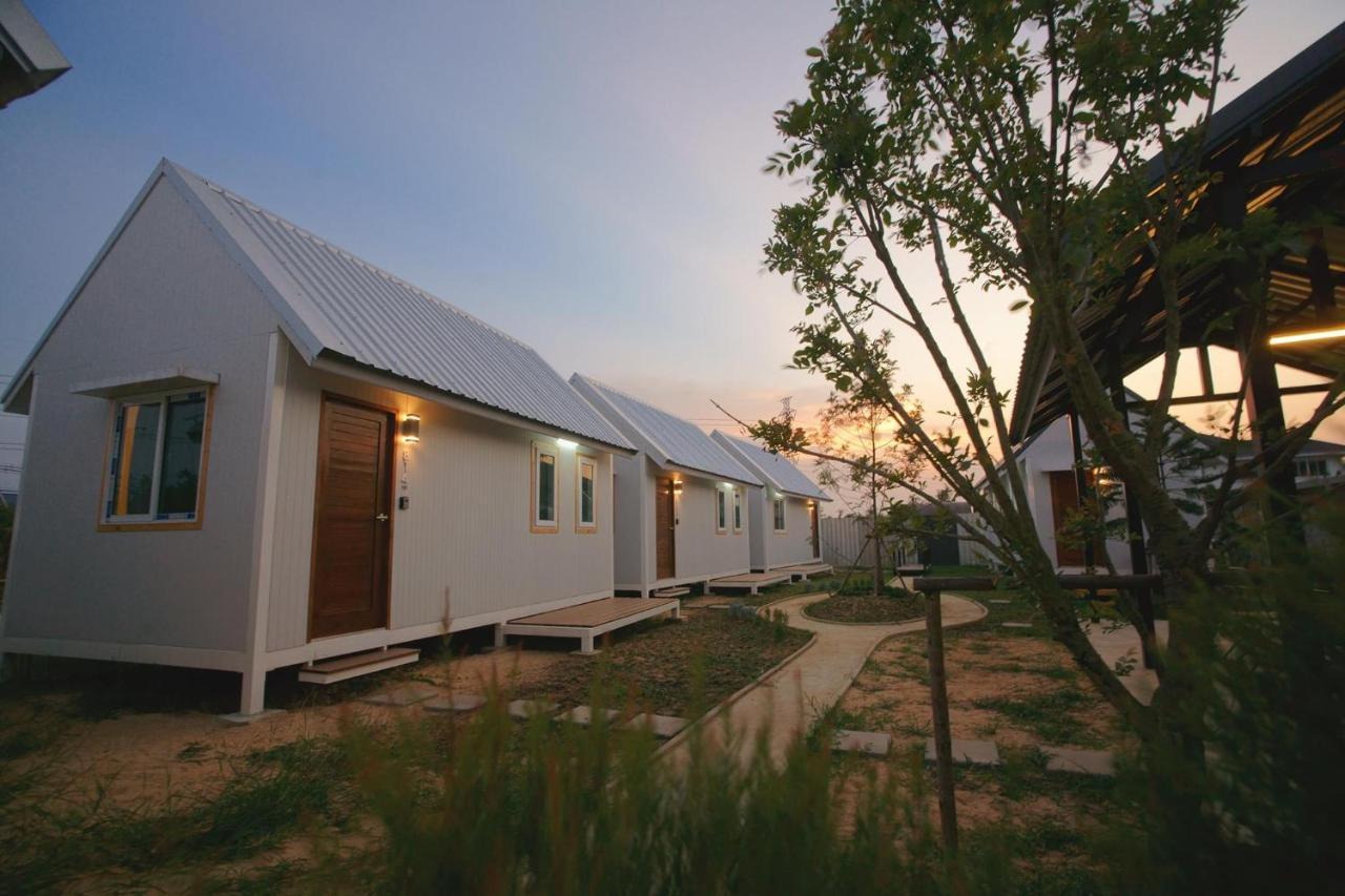 Barn Sampran Resort บ้านสามพรานรีสอร์ท Nakhon Pathom Exterior photo