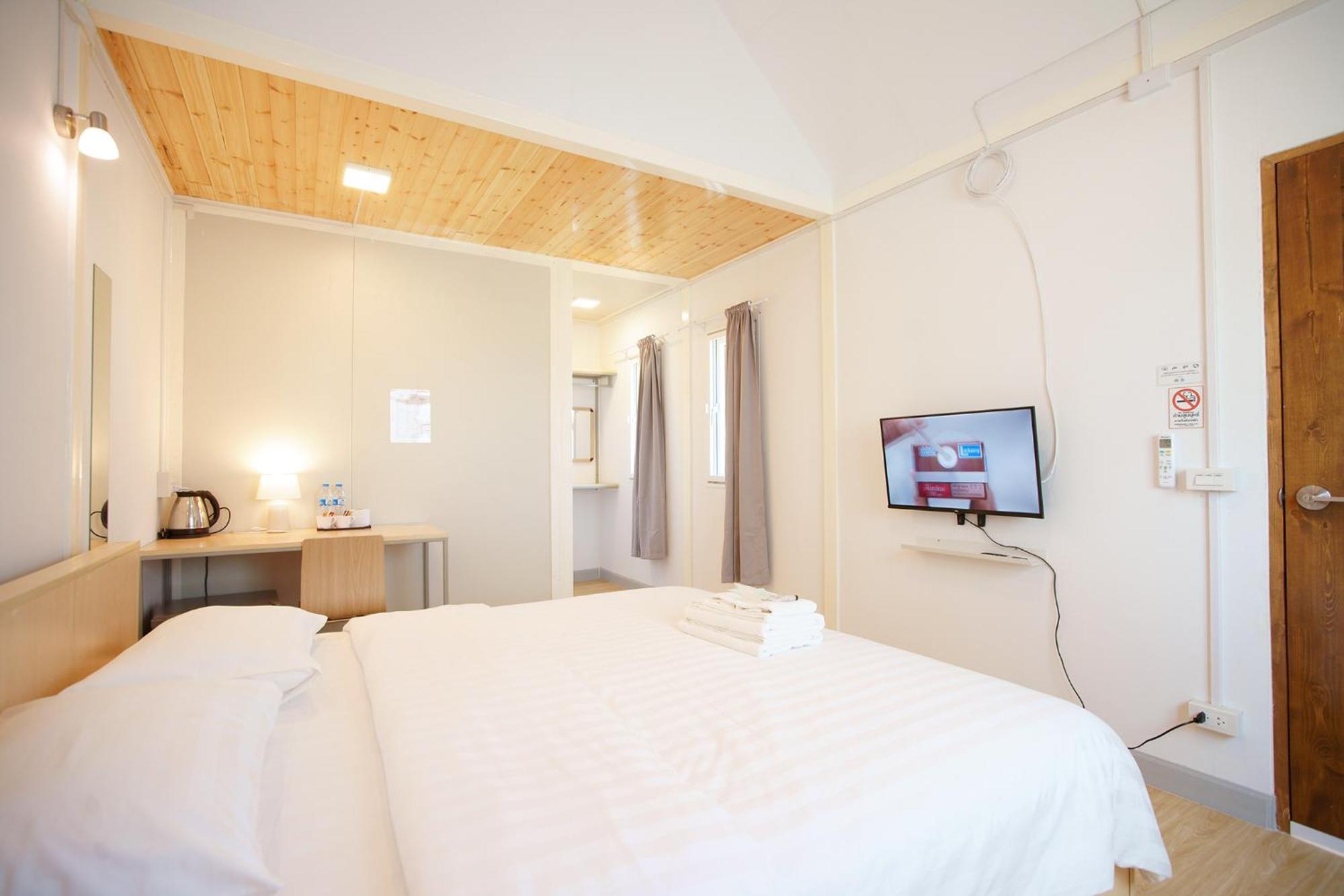 Barn Sampran Resort บ้านสามพรานรีสอร์ท Nakhon Pathom Exterior photo